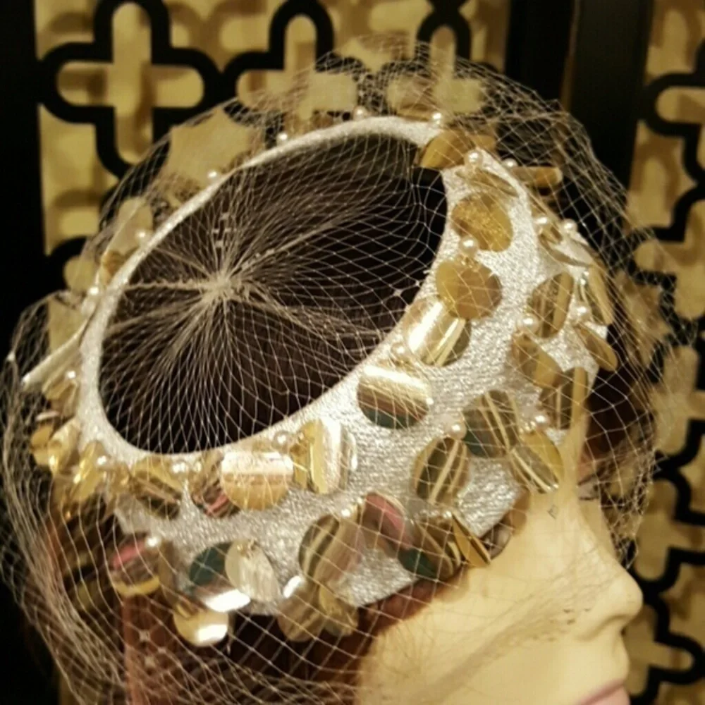 SKOL NIPS‎  SILVER GOLD PENNY SEQUINS GATSBY HAT Netting Union Made - Picture 2 of 4